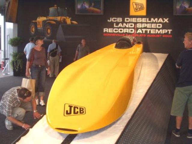 Rescued attachment JCB record sml.jpg